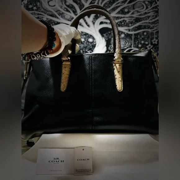 Vintage style Y2K Coach Black Satchel with Brown Accents tote shoulder bag - Picture 17 of 17